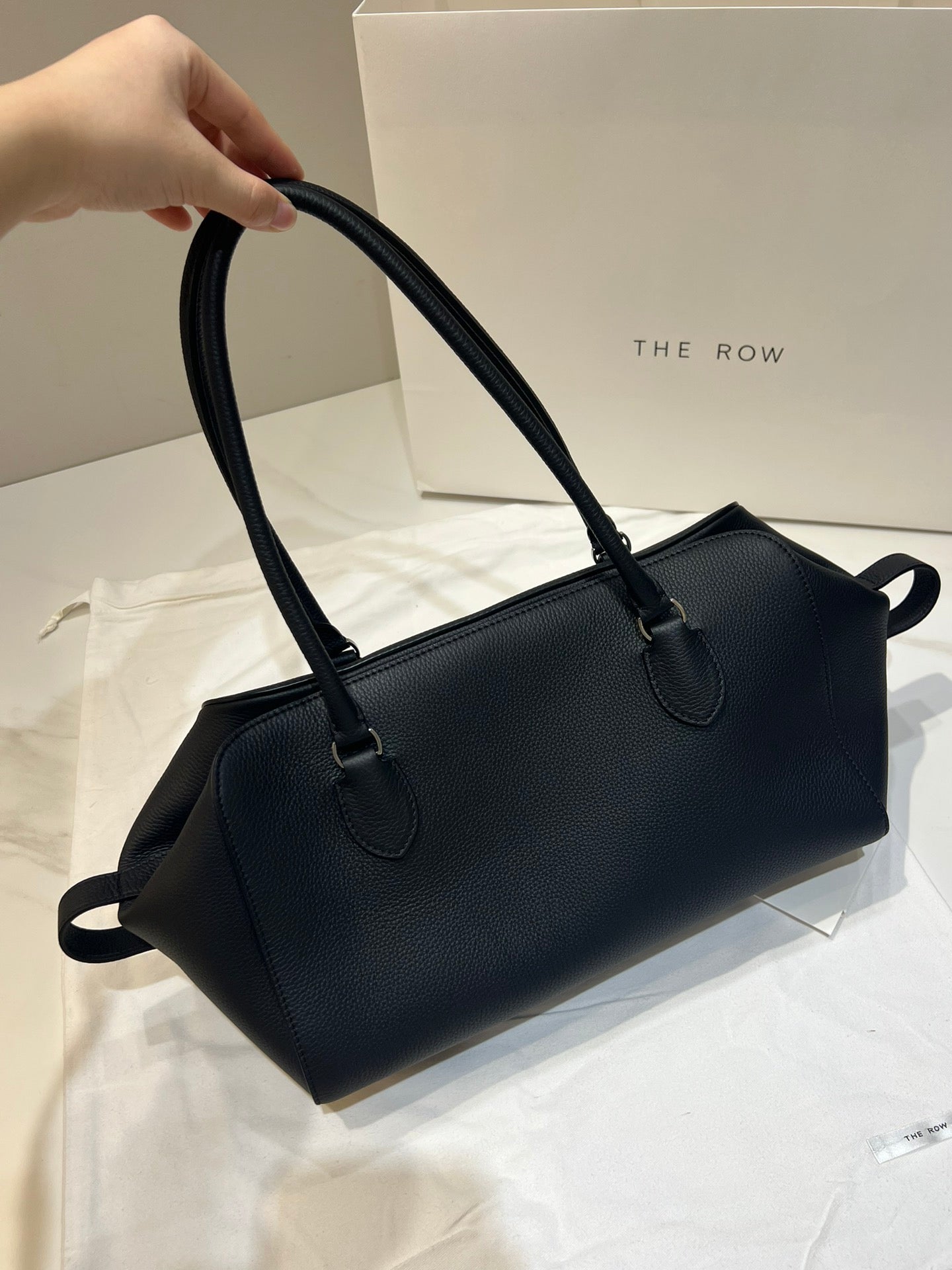 TR: Borsa da bowling EW Nero in Litchi Leather