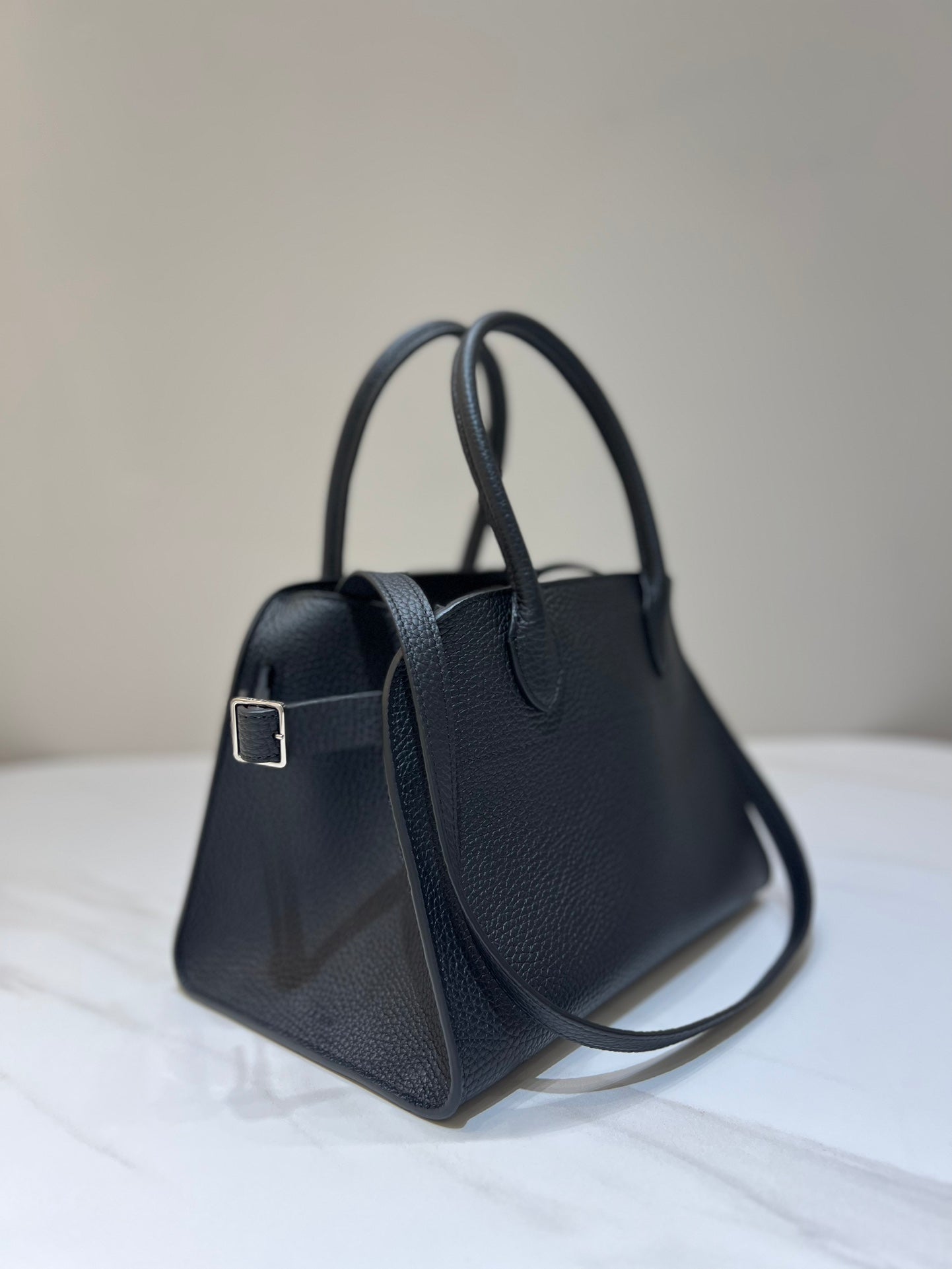 TR: Soft Margaux 10 Bag in Pebbled Leather