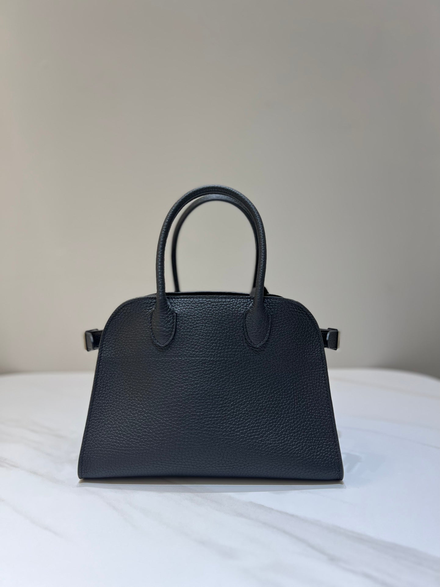 TR: Soft Margaux 10 Bag in Pebbled Leather