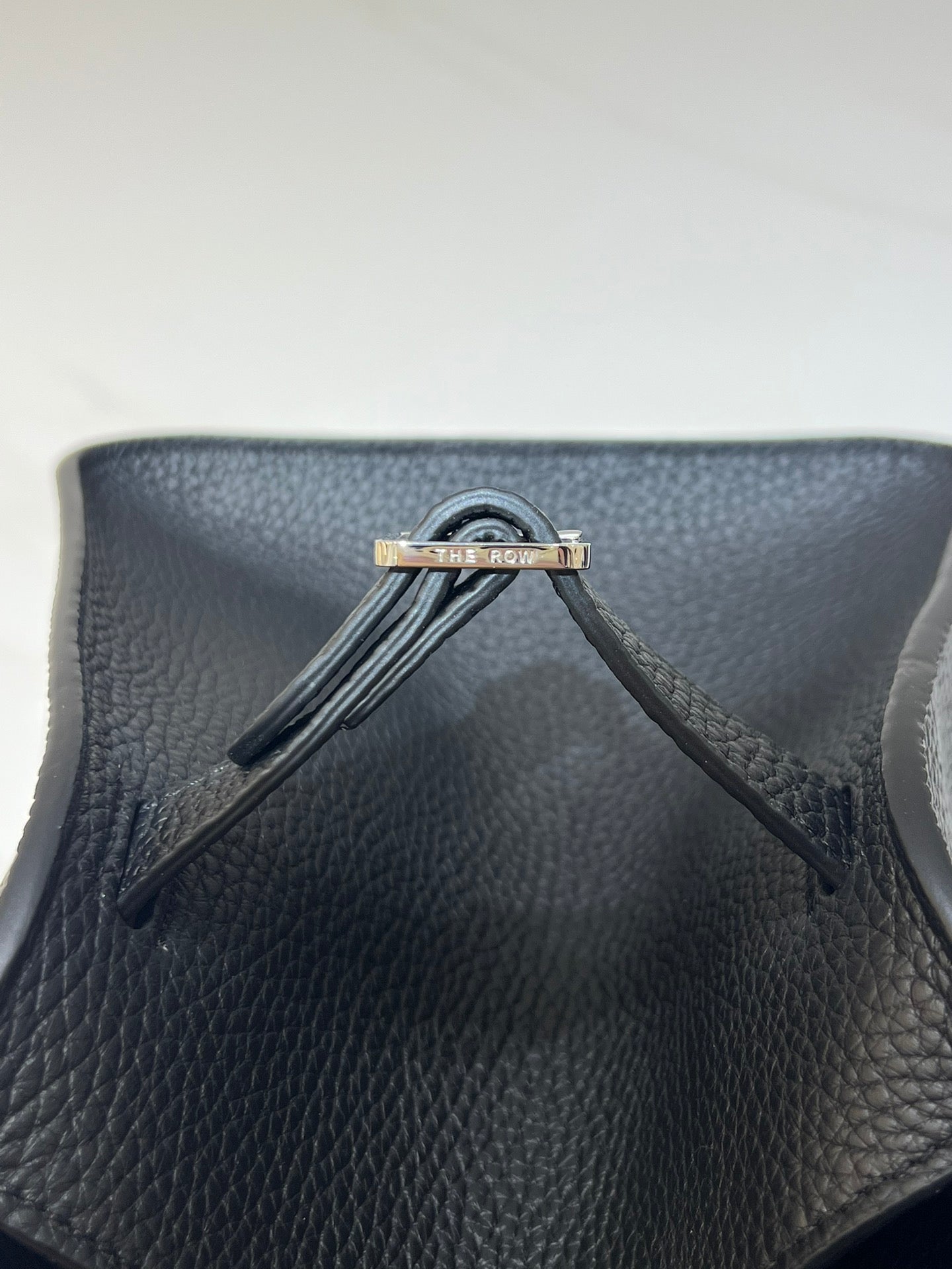 TR: Soft Margaux 10 Bag in Pebbled Leather