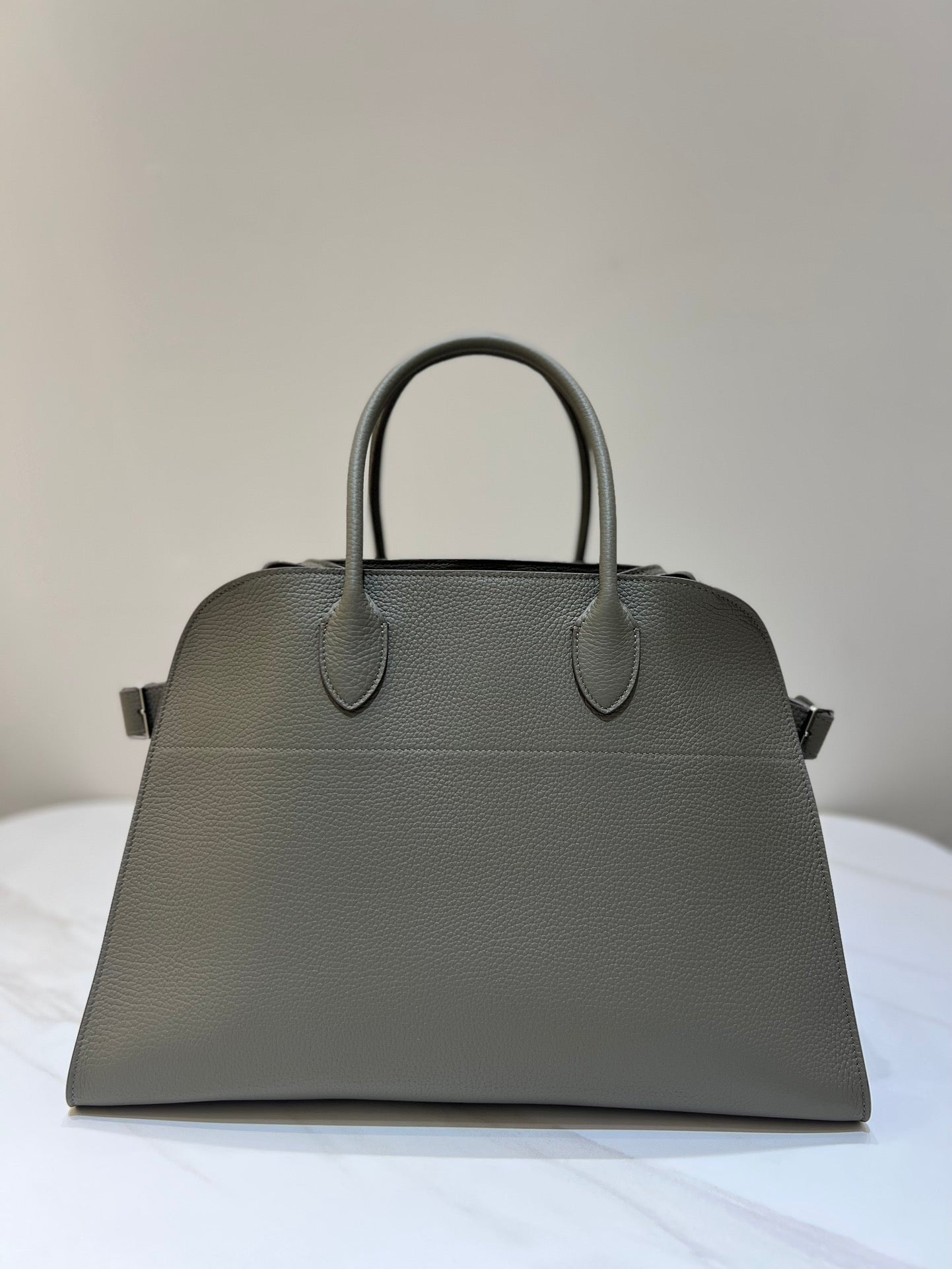 TR: Soft Margaux 15 Bag in Pebbled Leather