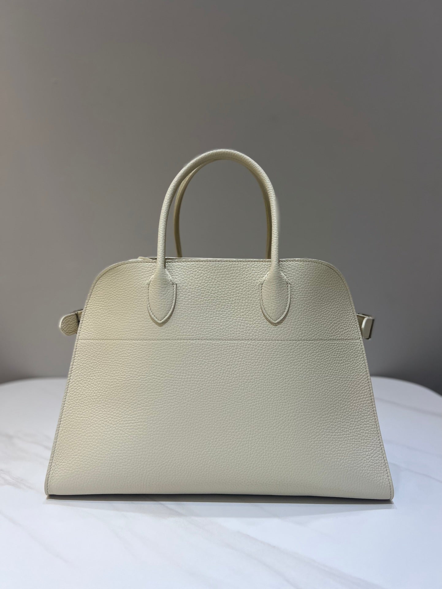 TR: Soft Margaux 15 Bag in Pebbled Leather