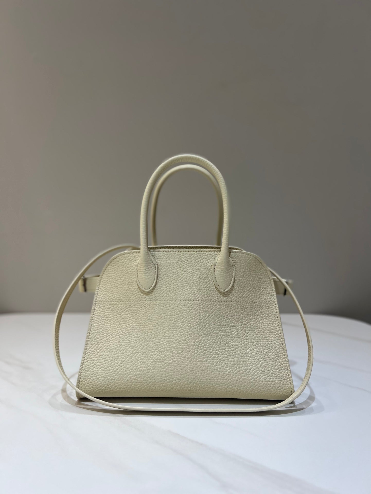 TR: Soft Margaux 10 Bag in Pebbled Leather