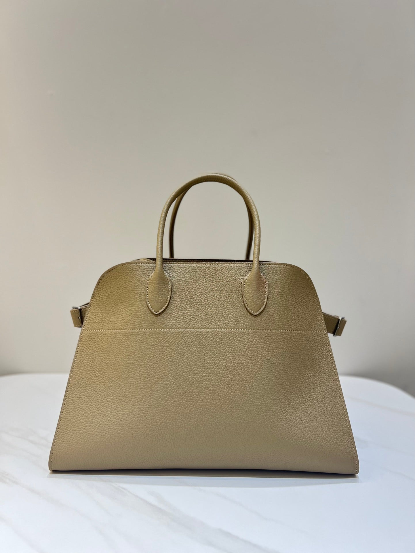 TR: Soft Margaux 15 Bag in Pebbled Leather