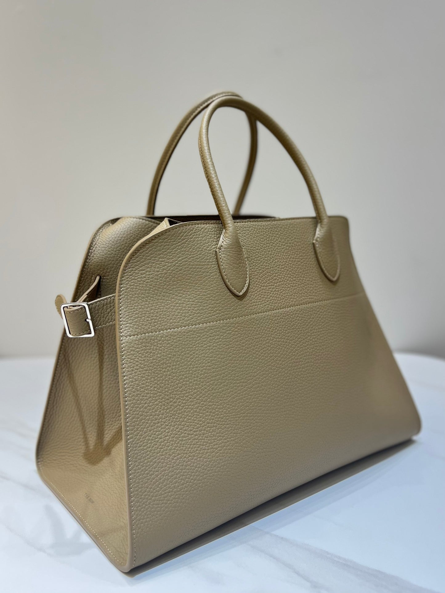 TR: Soft Margaux 15 Bag in Pebbled Leather