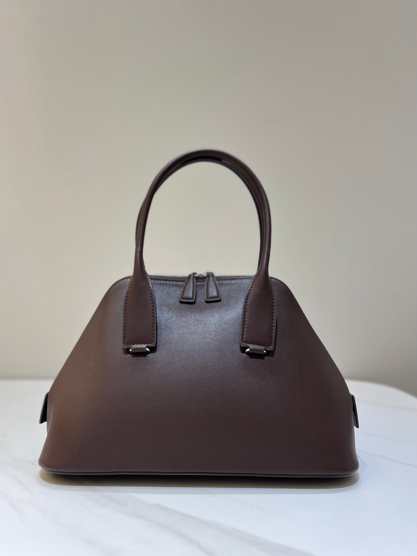 TR: Devon Medium Leather Tote bag Brown in Smooth Leather